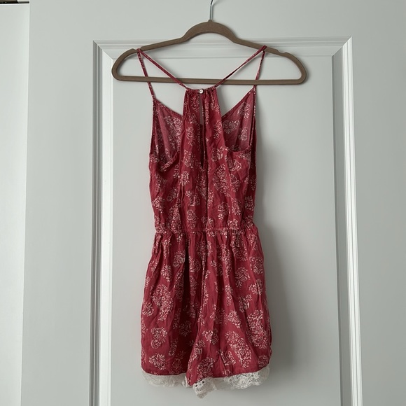 Abercrombie & Fitch Floral Romper - Picture 4 of 7
